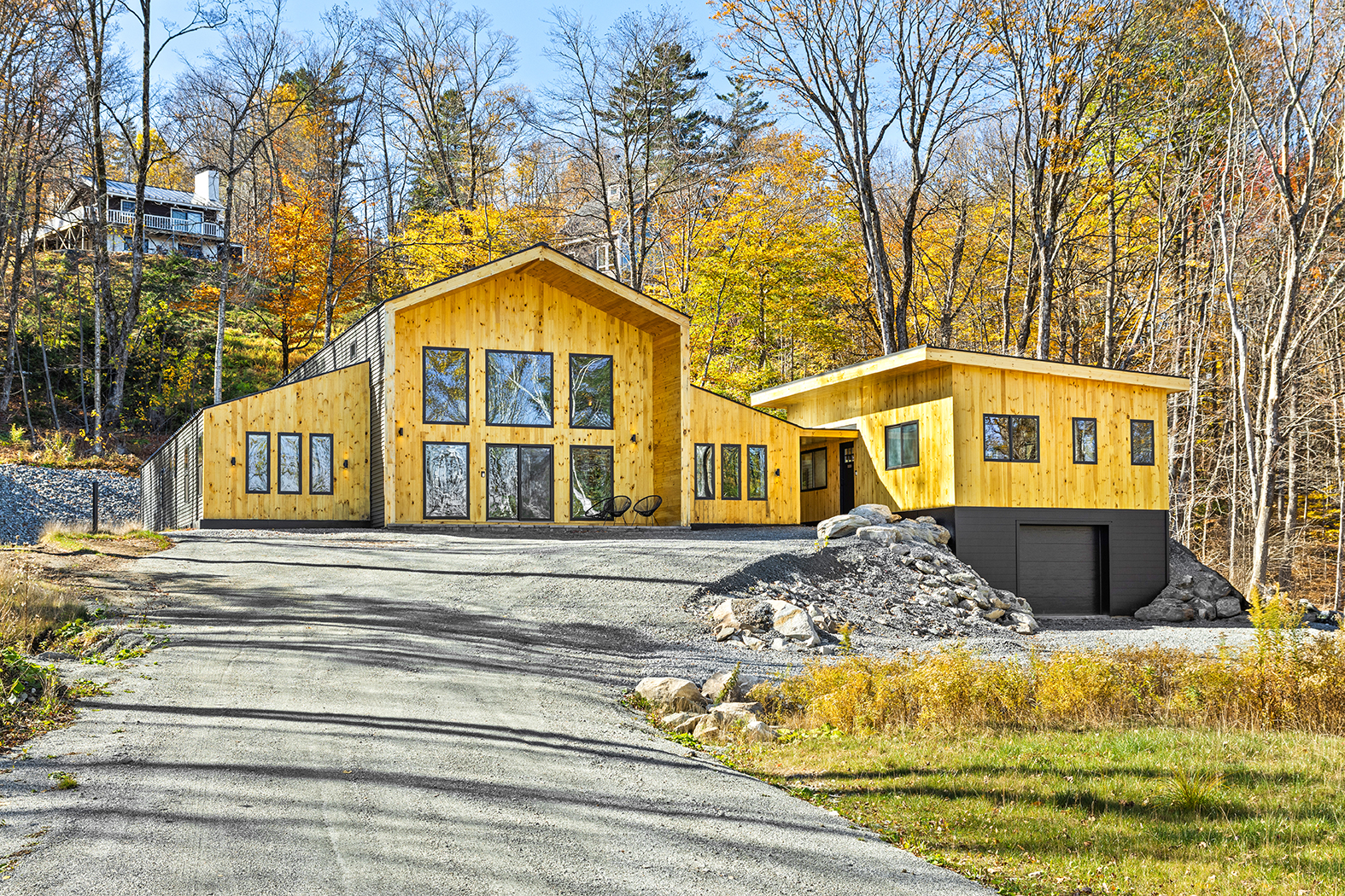 The Modern Barn House