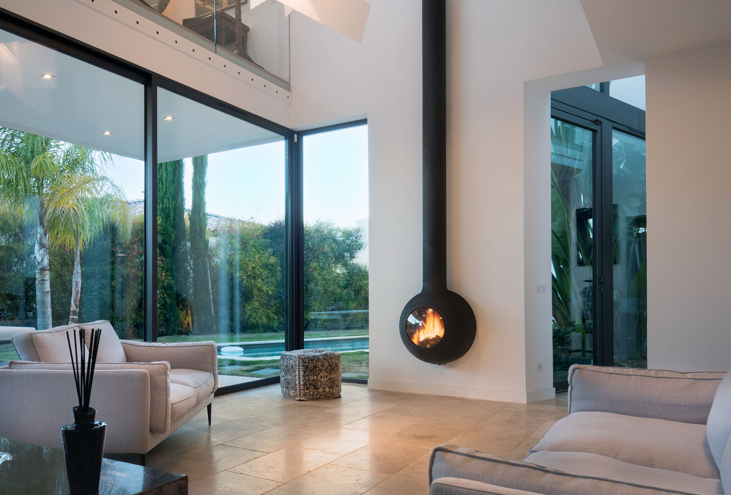 EMIFOCUS ventanilla y Tubo vertical